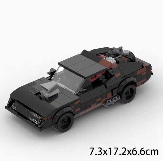 MOC-156225 Mad Max V8 Interceptor