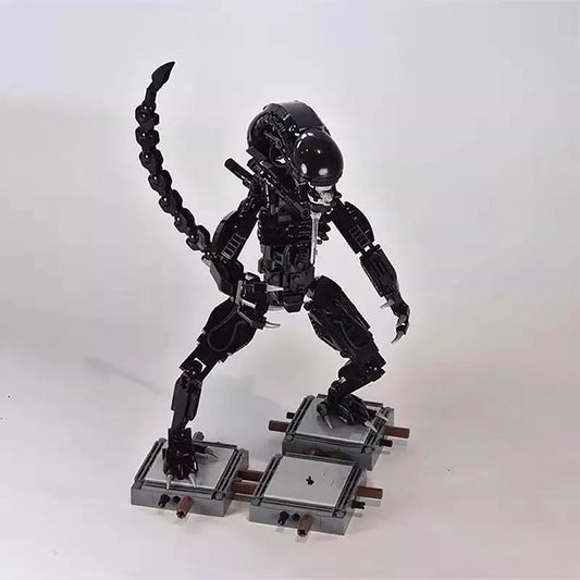 MOC-27578 Alien