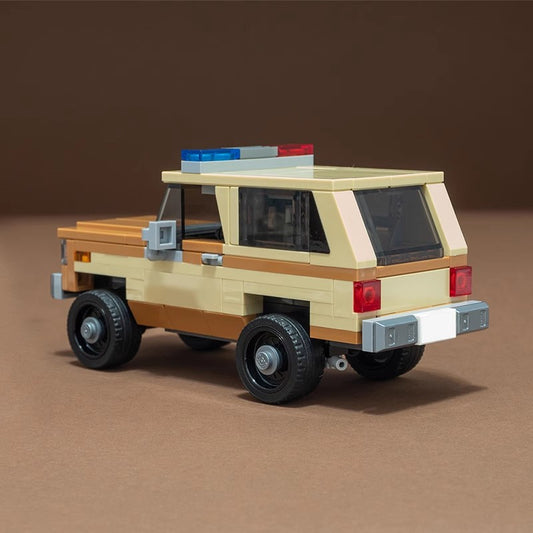 MOC-118520 Jim Hopper's Chevy K5 Blazer from 'Stranger Things'