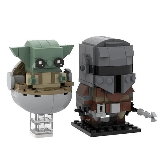 MOC-35477 Mandalorian and Baby Yoda (The Child)